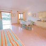 Apartment Baia Sant Anna Con Piscina Tanaunella