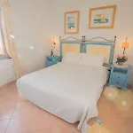 Apartment Baia Sant Anna Con Piscina