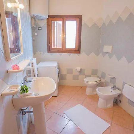 Baia Sant Anna Con Piscina Apartamento