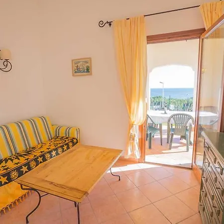 Apartamento Baia Sant Anna Con Piscina Tanaunella