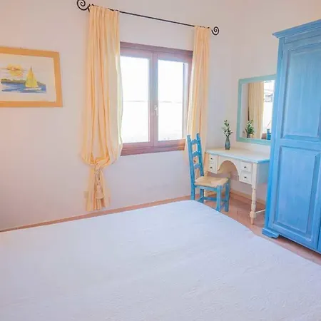 Baia Sant Anna Con Piscina Apartment *