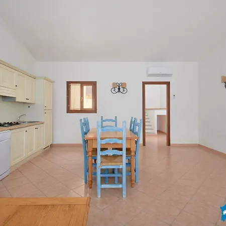 Baia Sant Anna Con Piscina Apartment *