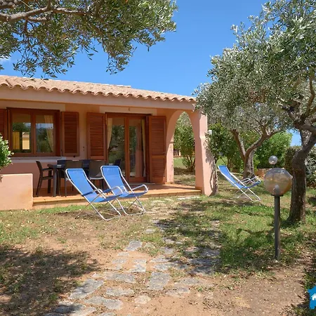 Baia Sant Anna Con Piscina * Tanaunella