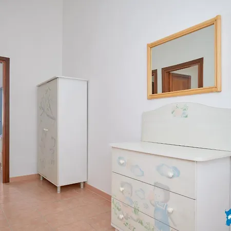 Apartment Baia Sant Anna Con Piscina *