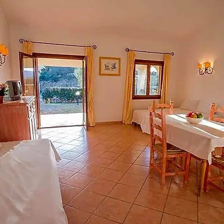 Baia Sant Anna Con Piscina Apartament