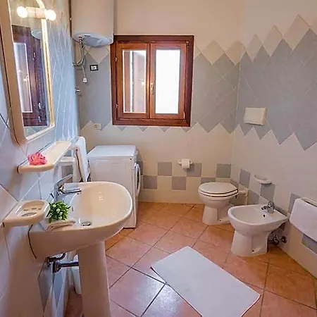 Baia Sant Anna Con Piscina
