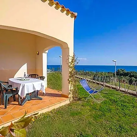 Baia Sant Anna Con Piscina Apartament