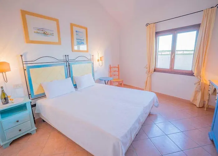 Apartman Baia Sant Anna Con Piscina *